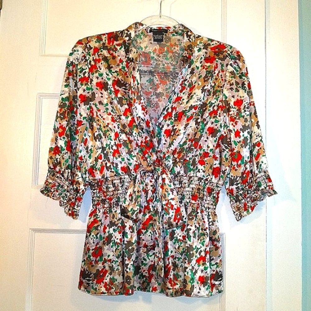 BCBG Maxazria Vintage Mutli-colored Blouse - l